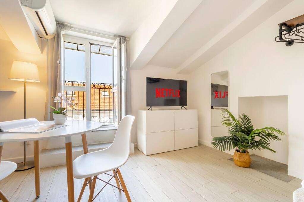 Centro Deluxe Suite Con Wi-Fi E Netflix Turin Extérieur photo